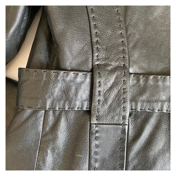 VINTAGE - LEATHER TRENCH COAT - Picture 13 of 14